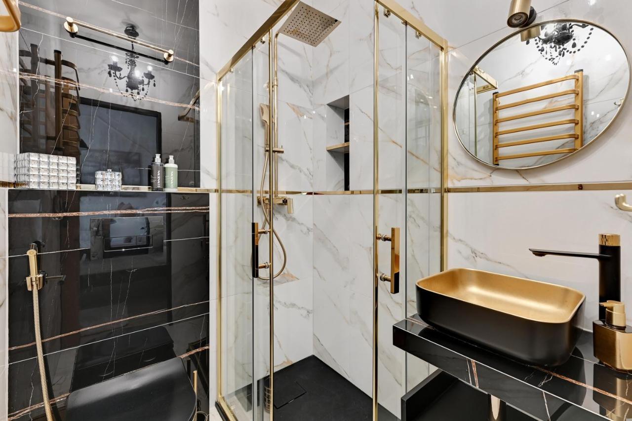 Apartment & Park Penthouse By Downtown *