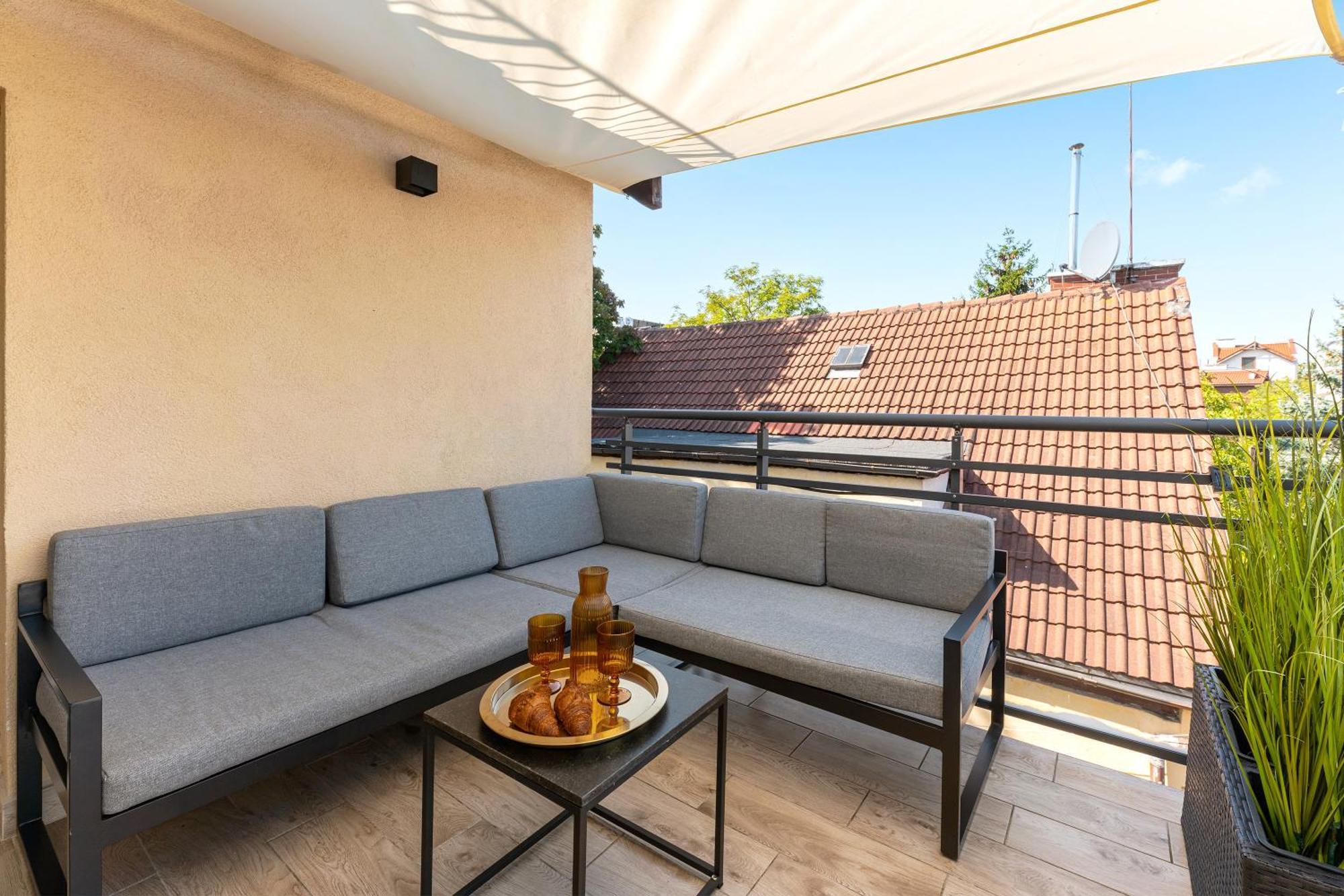 & Park Penthouse By Downtown Apartment *